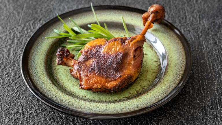 Cuisses de canard : un plat raffiné pour vos dîners réussis